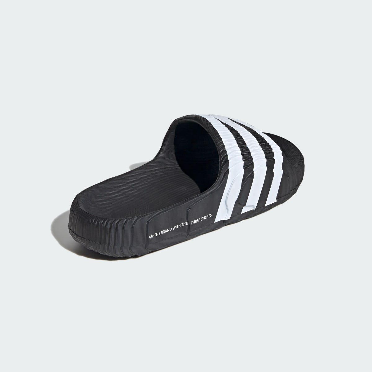 Adidas Chancla Adilette 22. 6