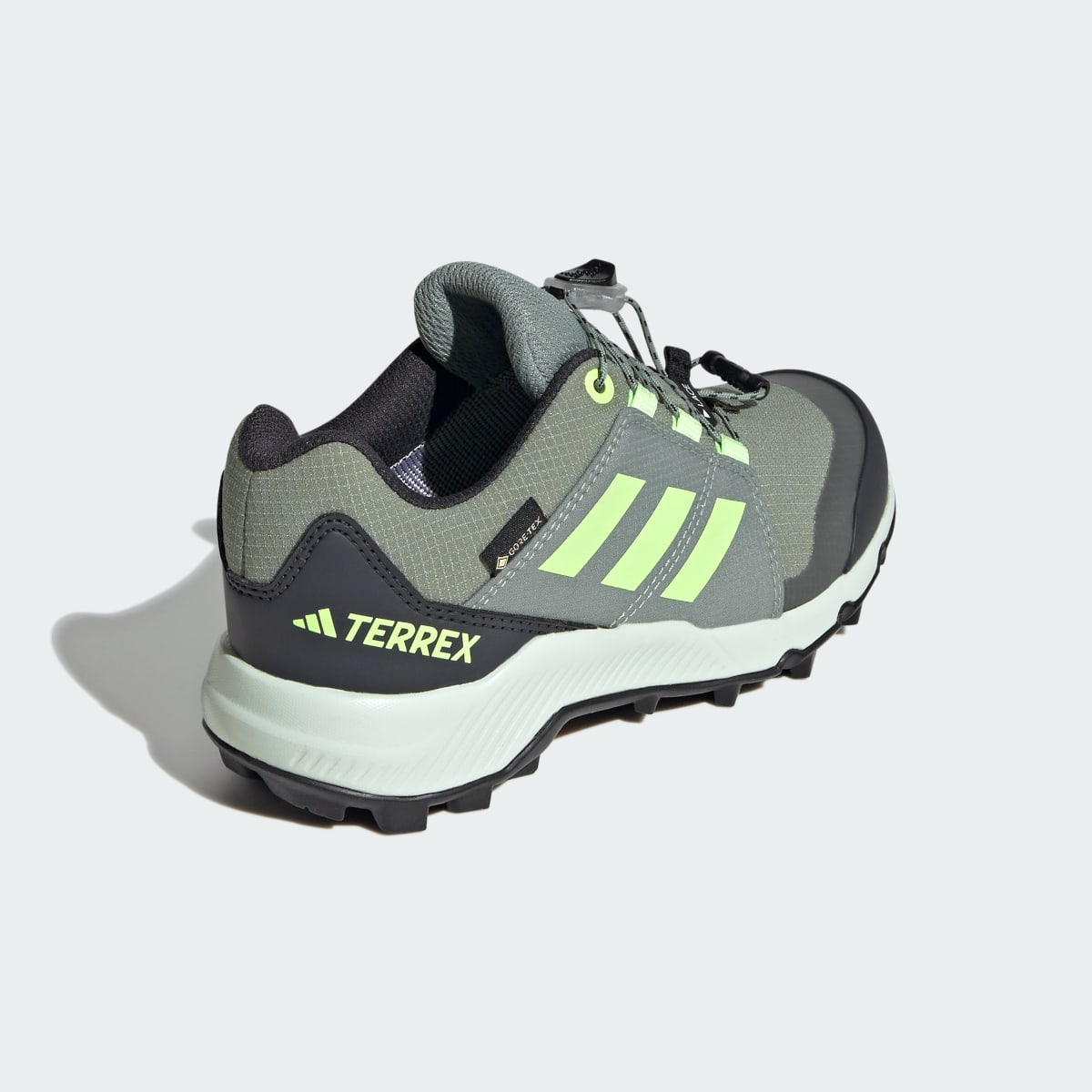 Adidas Scarpe da hiking Terrex GORE-TEX. 6