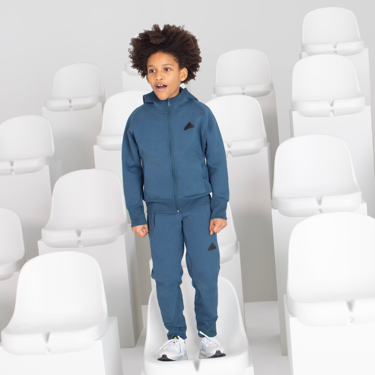 Adidas Z.N.E. Full-Zip Hoodie Kids. 7
