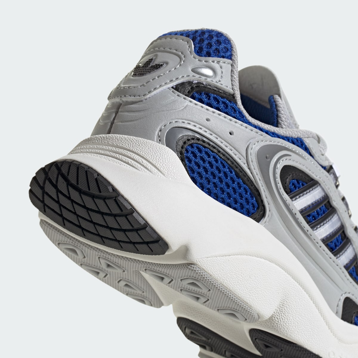 Adidas OZMILLEN Kids Schuh. 10