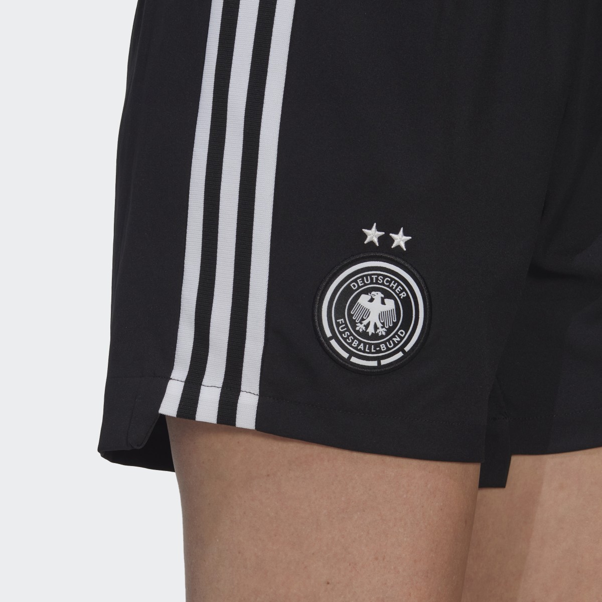 Adidas Short Domicile Allemagne 21/22. 5