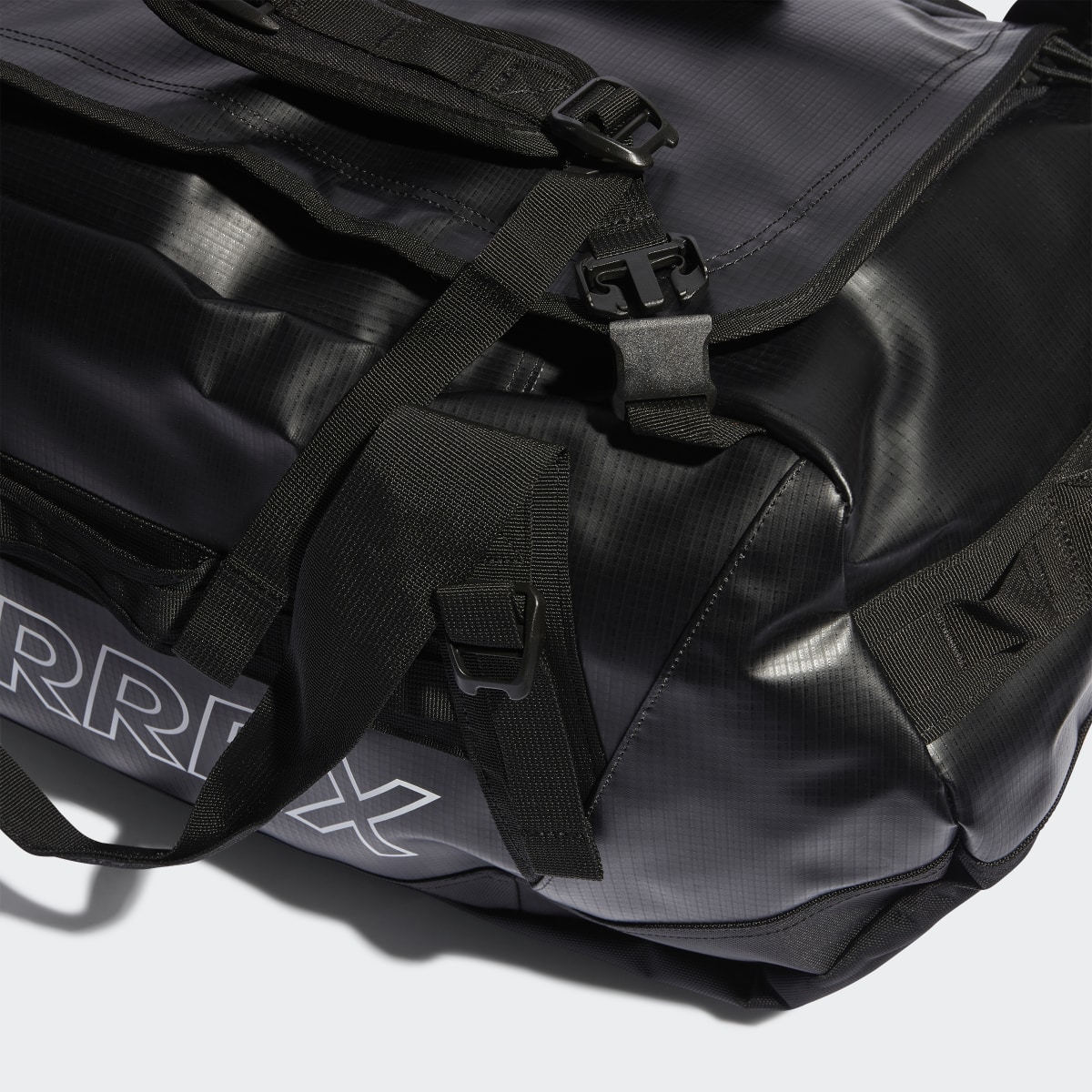 Adidas Terrex RAIN.RDY Expedition Duffel Bag Medium - 70L. 7