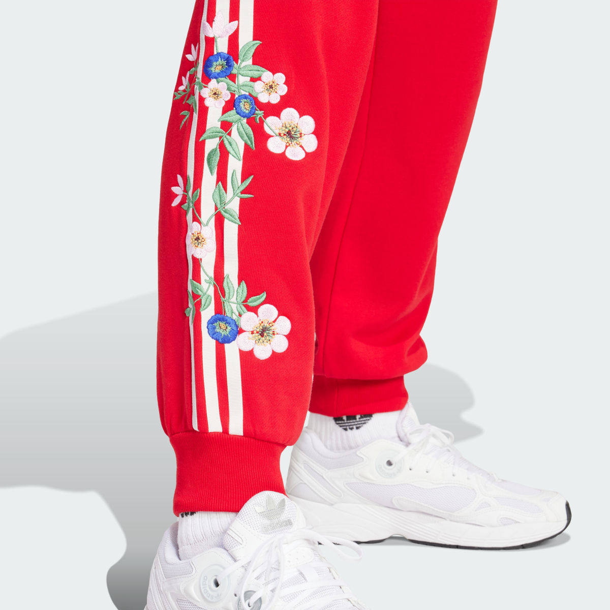 Adidas Graphics Floral Joggers. 6