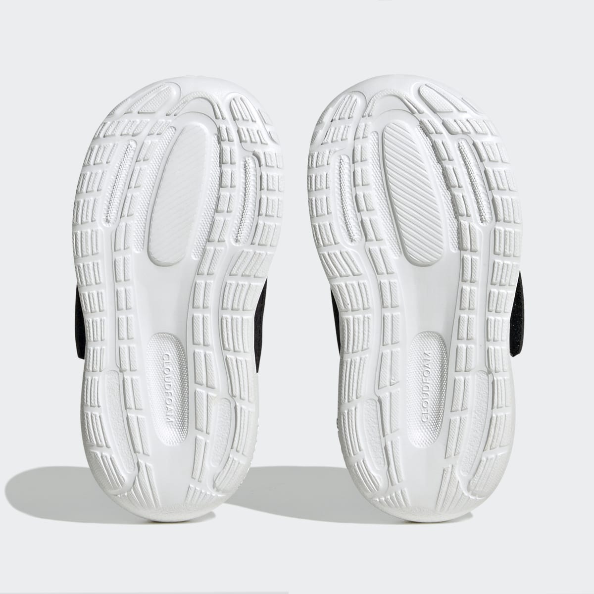 Adidas Chaussure à scratch RunFalcon 3.0. 4