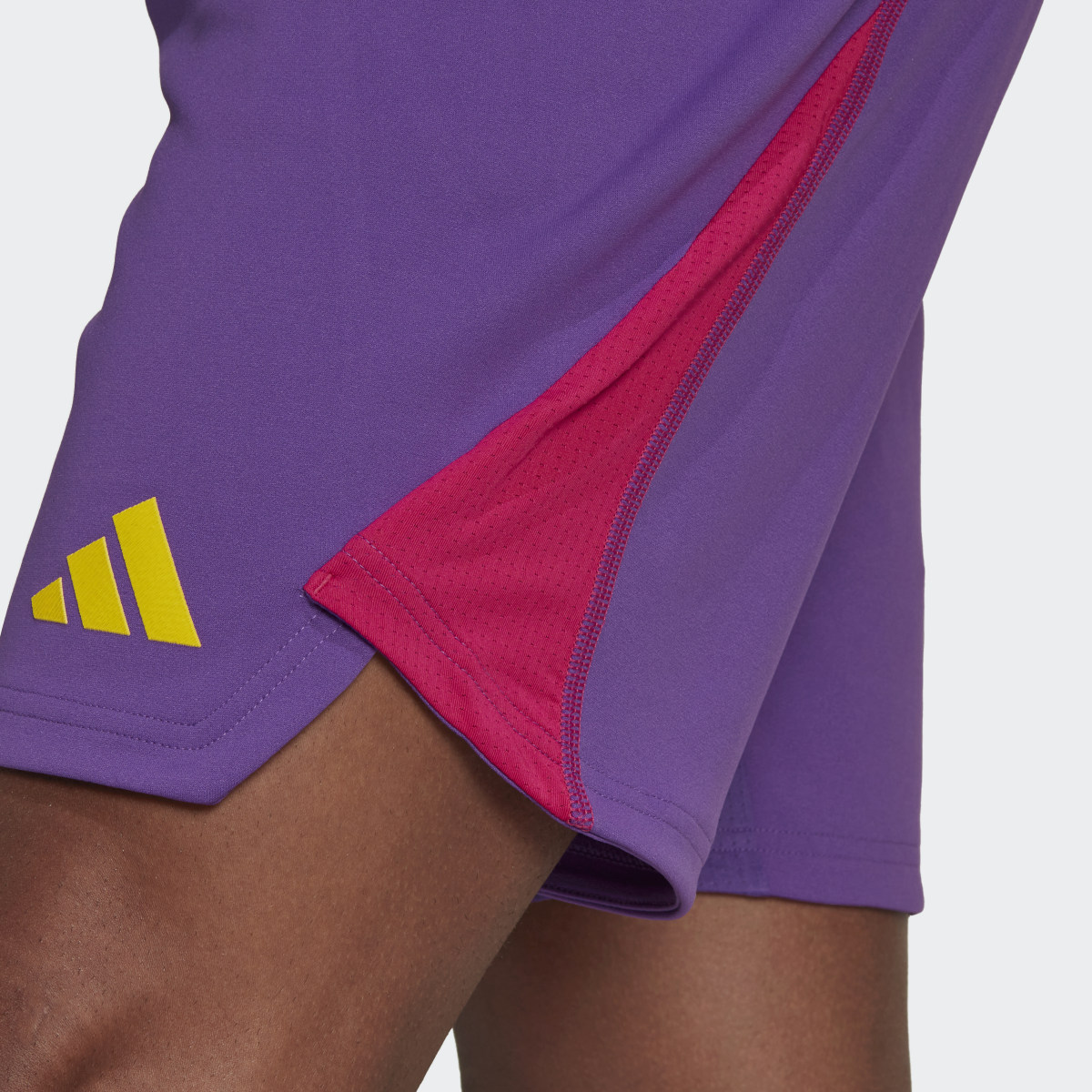 Adidas Shorts de Arquero Tiro 23 Pro. 6