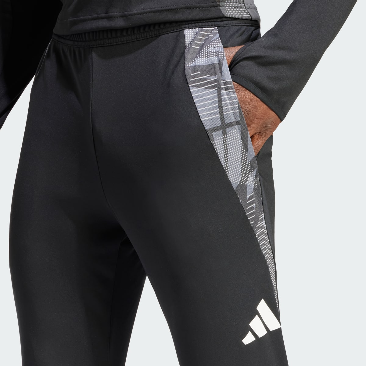 Adidas Pantaloni da allenamento Tiro 24 Competition. 7