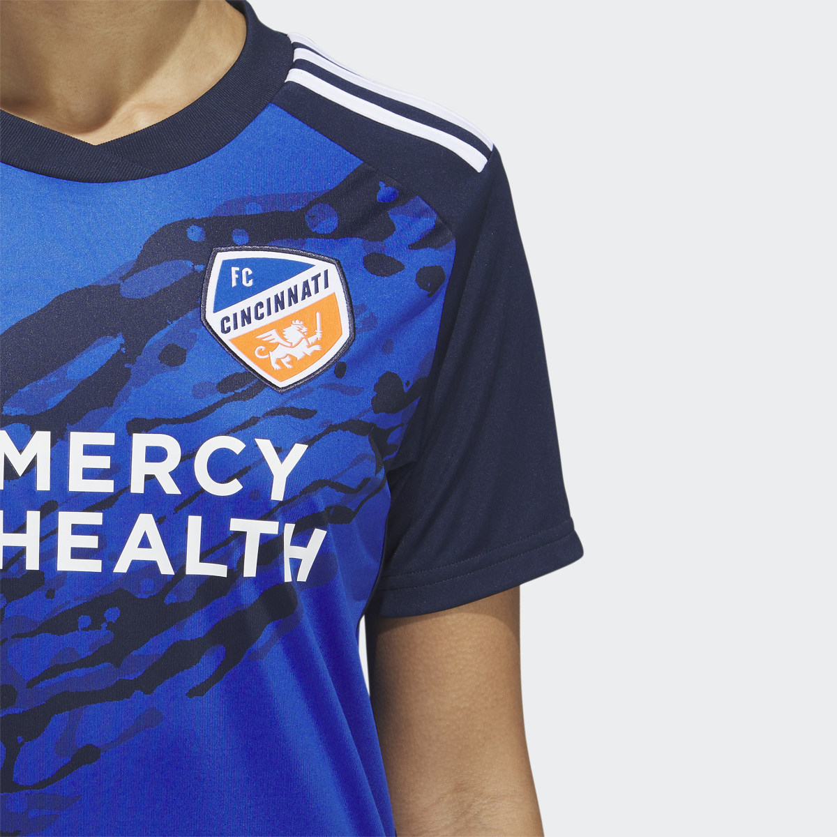 Adidas FC Cincinnati 23/24 Home Jersey. 7