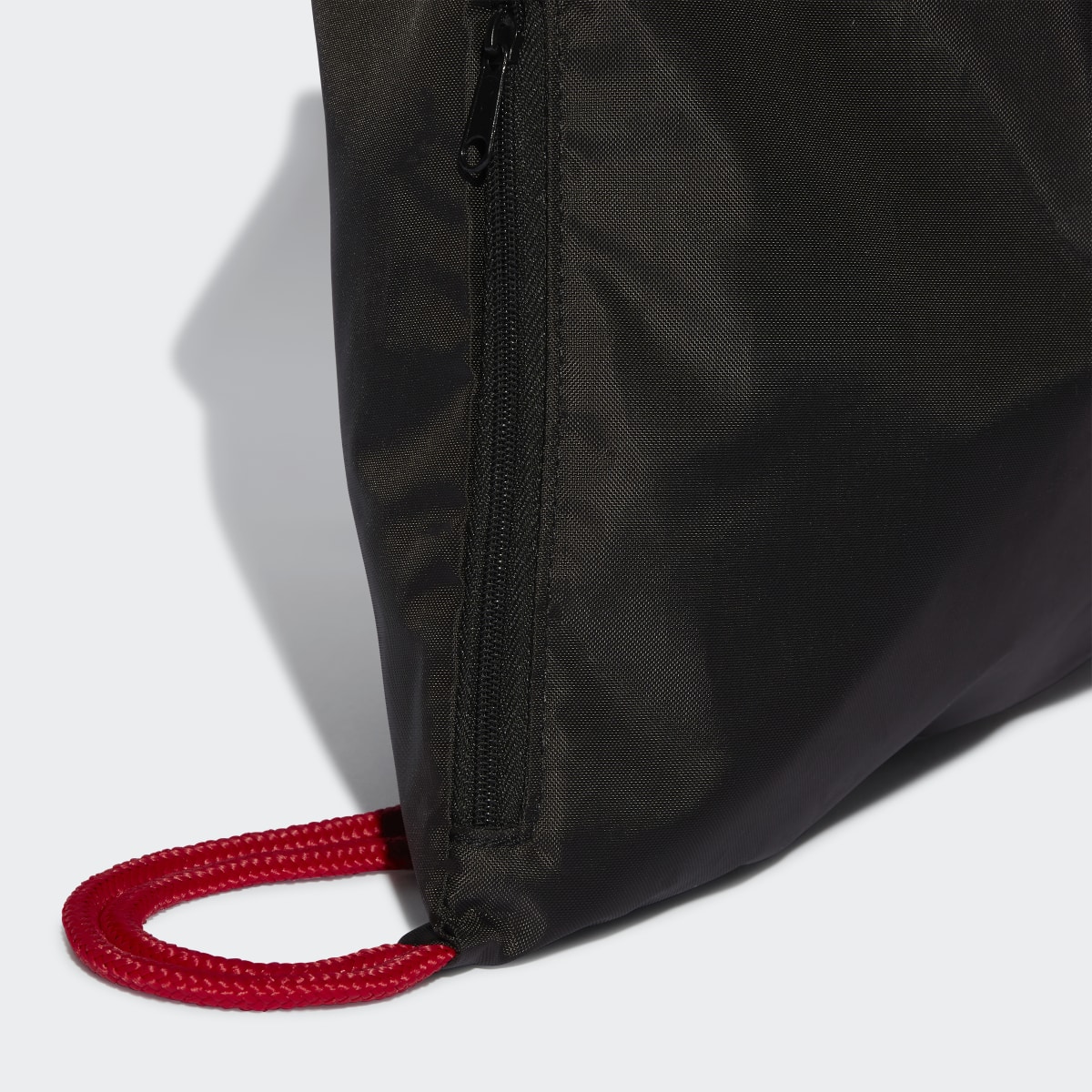 Adidas Manchester United Gym Sack. 5 Adidas Manchester United Gym Sack. 5