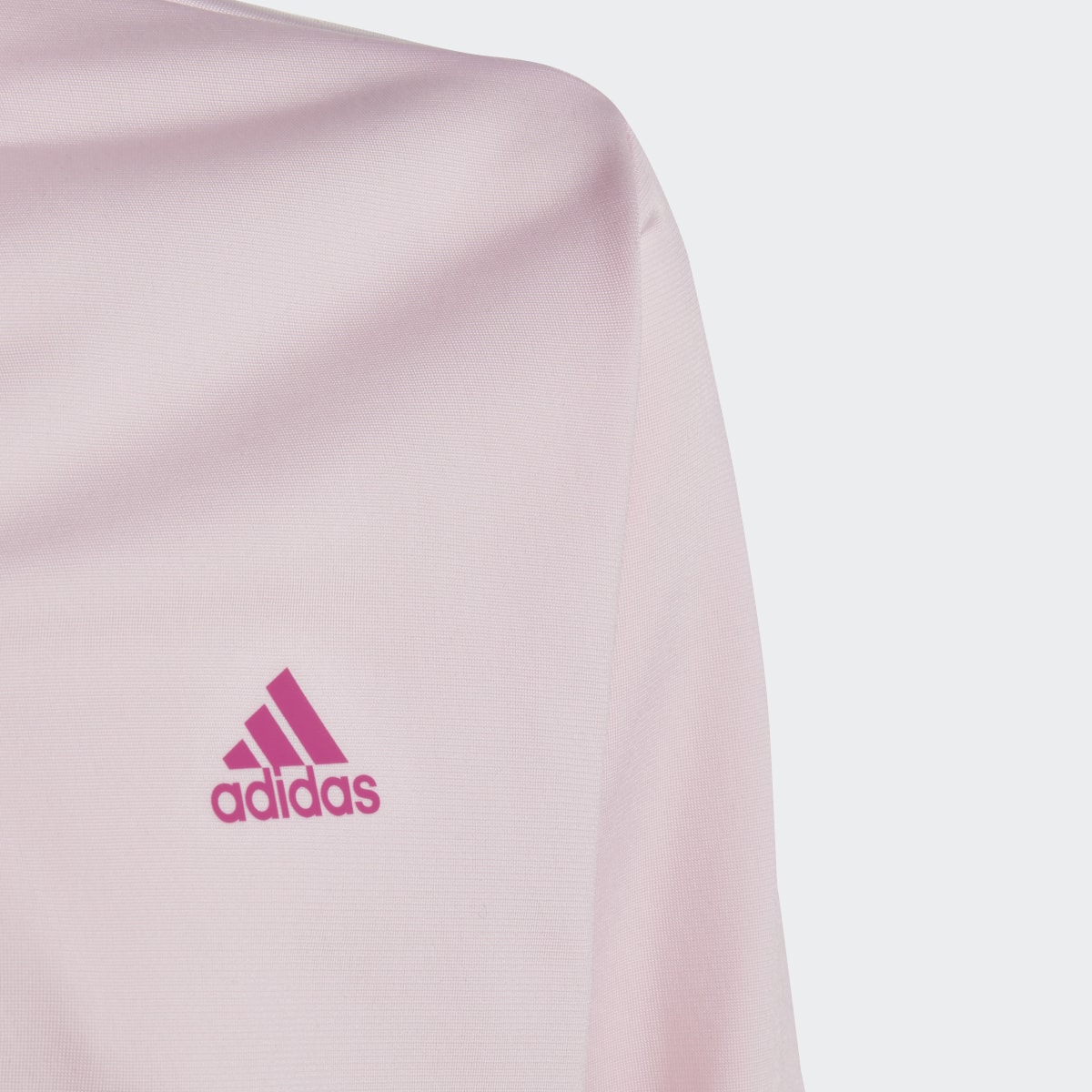 Adidas Conjunto Essentials Big Logo. 6