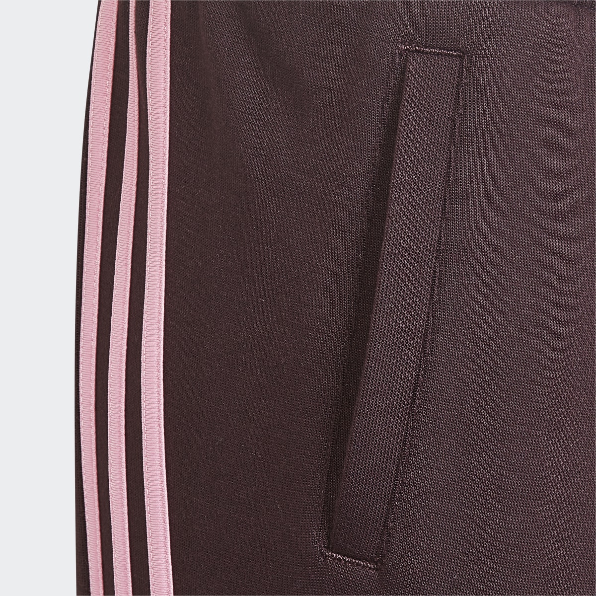 Adidas Pantalón Tapered Leg 3 bandas. 4