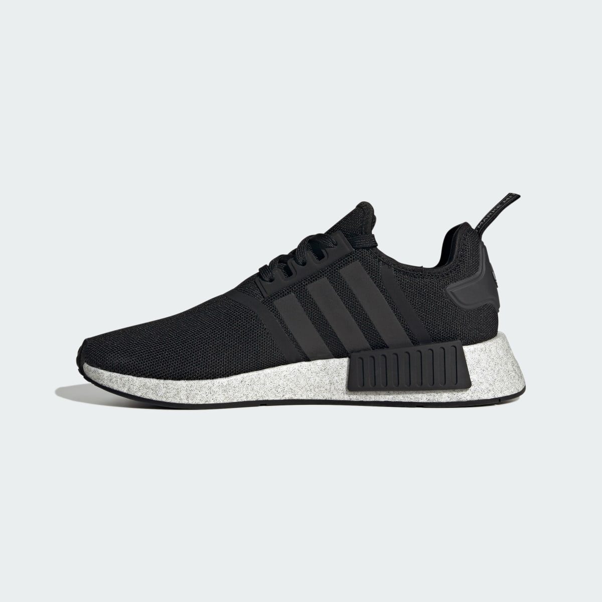 Adidas Chaussure NMD_R1. 10