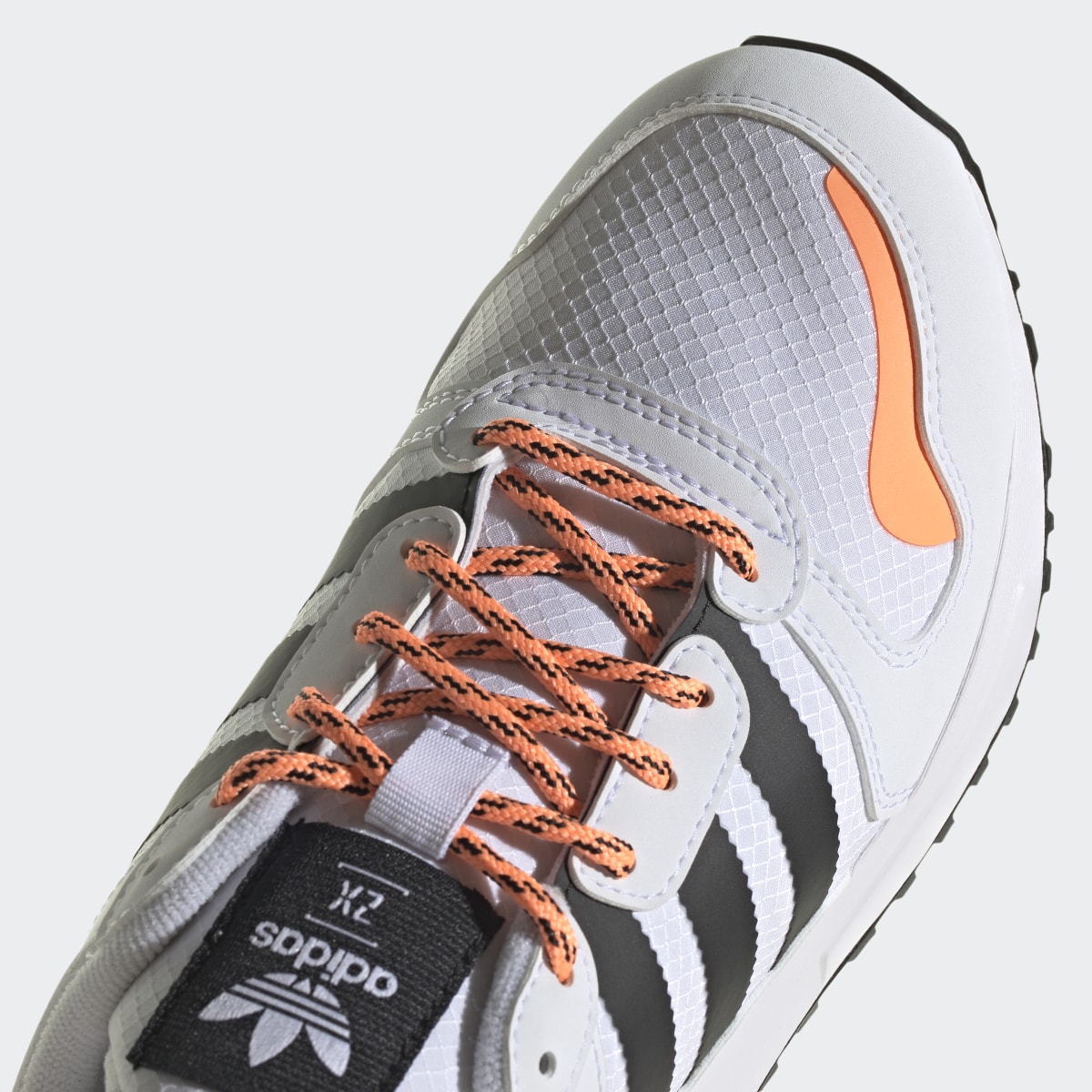 Adidas Chaussure ZX 700 HD. 10