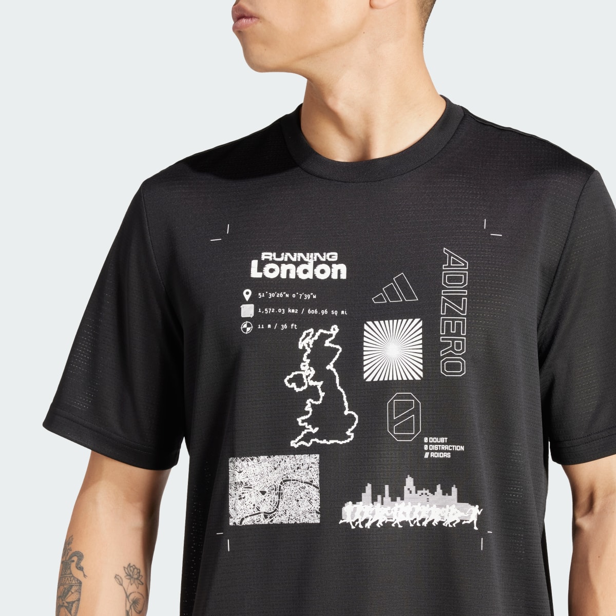 Adidas T-shirt graphique Running Adizero City Series. 6