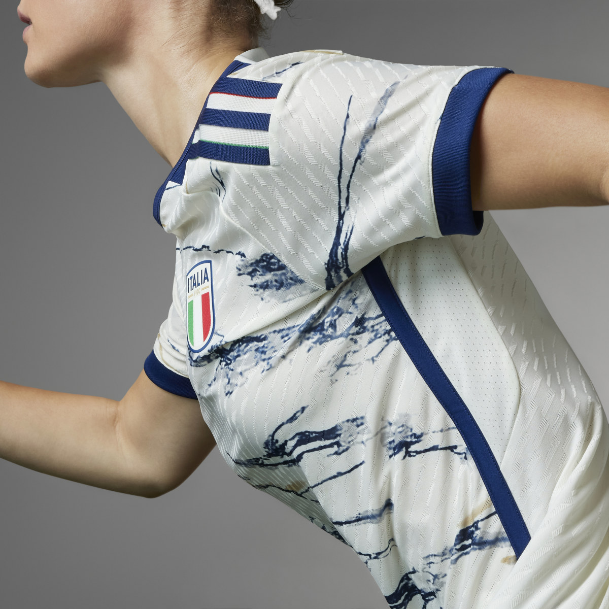 Adidas Italy Women's Team 23 Away Authentic Jersey. 9