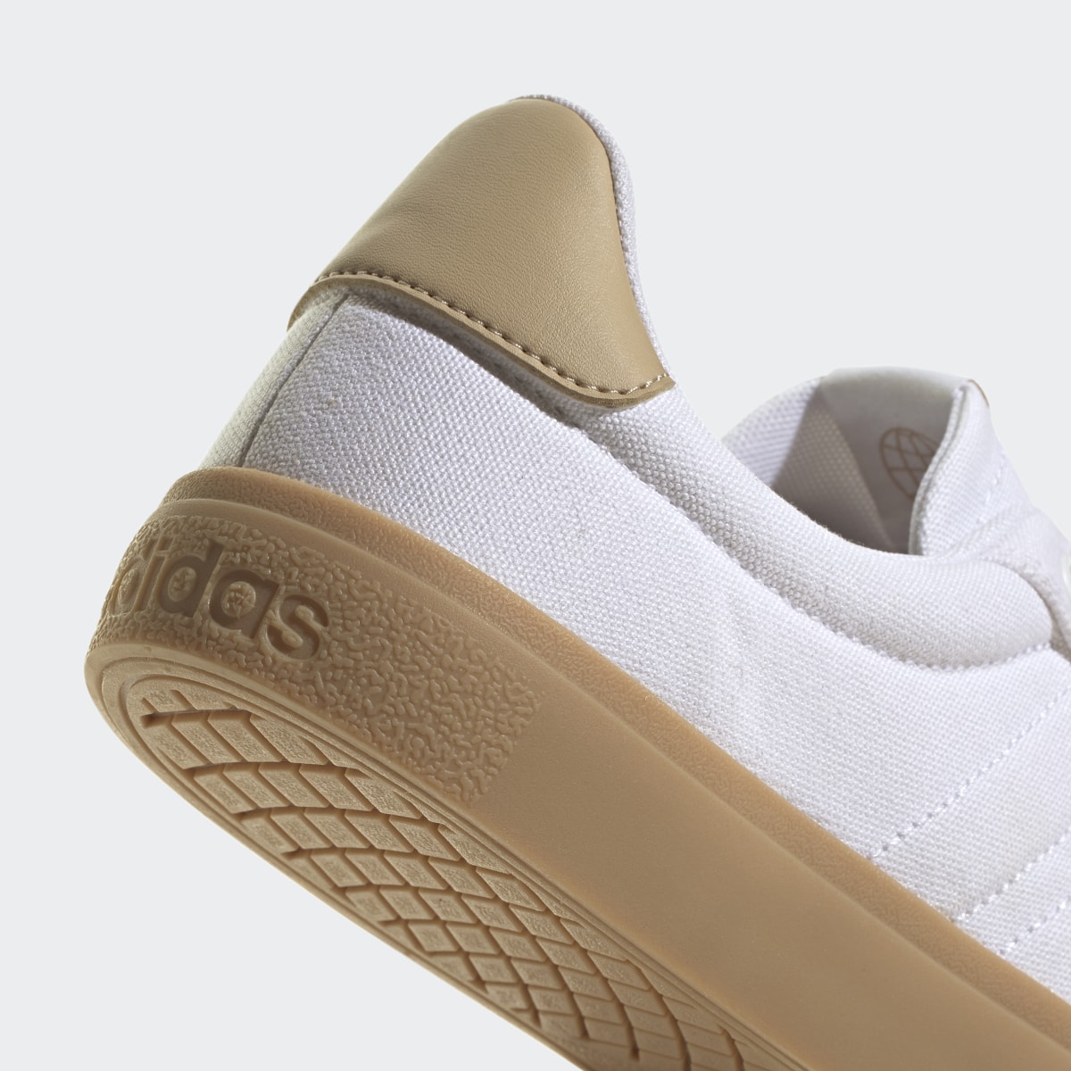 Adidas Vulc Raid3r Kaykay Ayakkabısı. 10