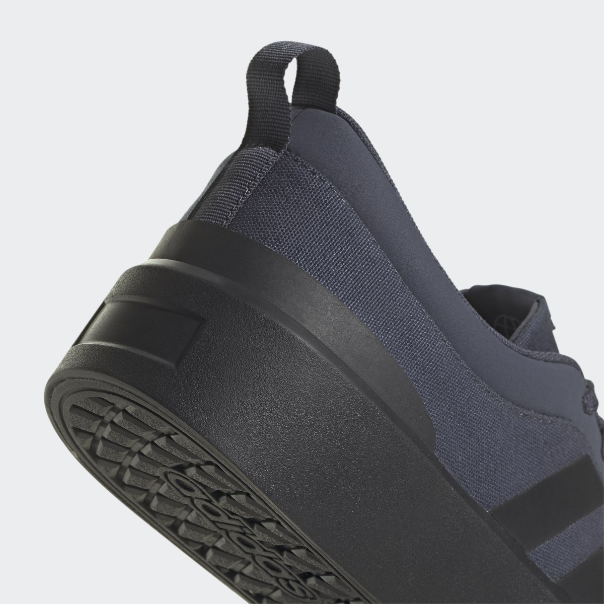 Adidas Chaussure de skate Futurevulc Lifestyle. 10