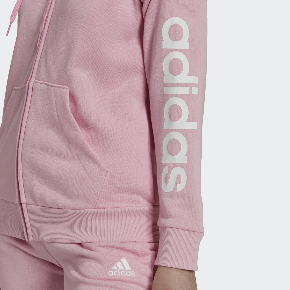 Adidas Sudadera con Gorro Essentials Logo. 7