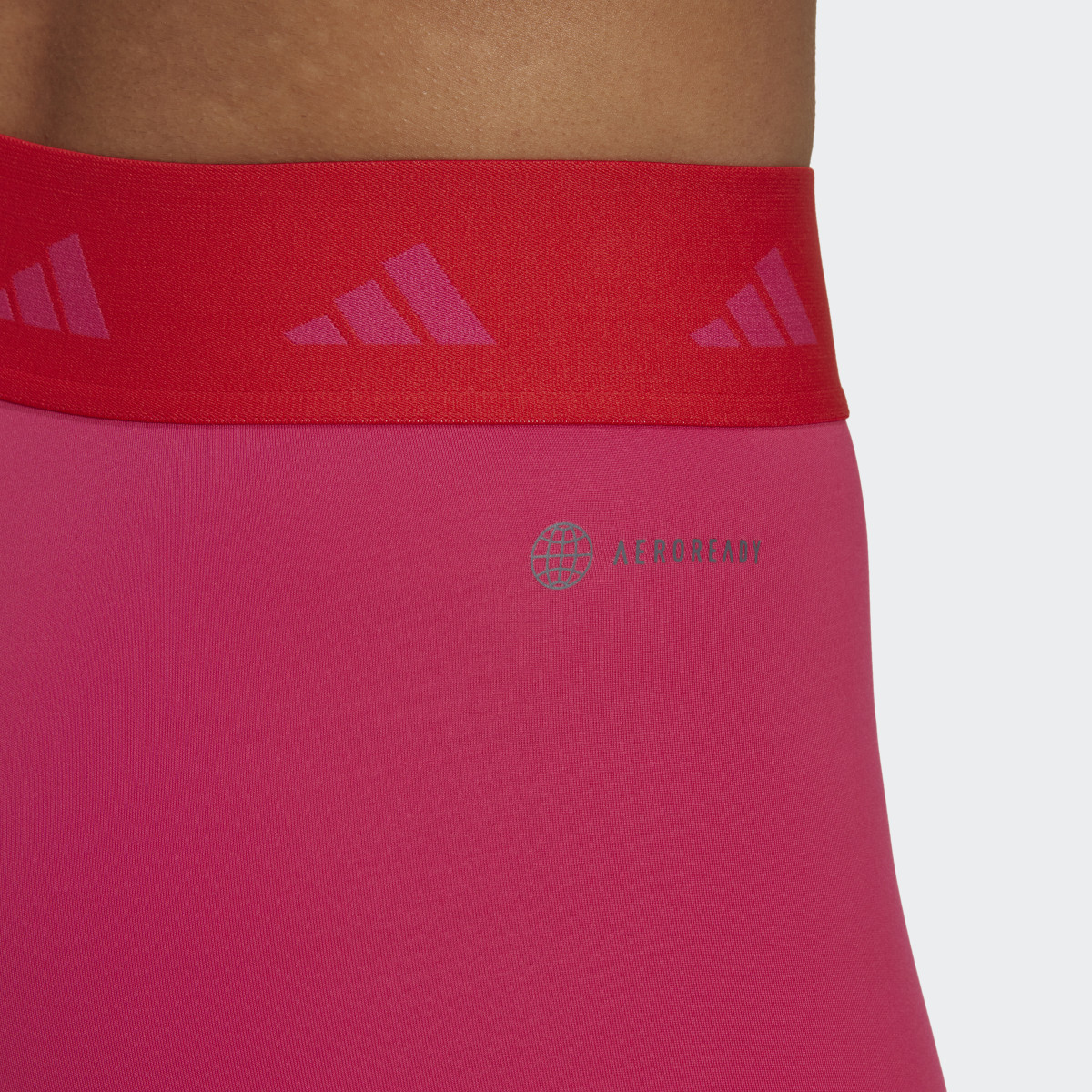 Adidas Leggings lunghi Techfit. 5