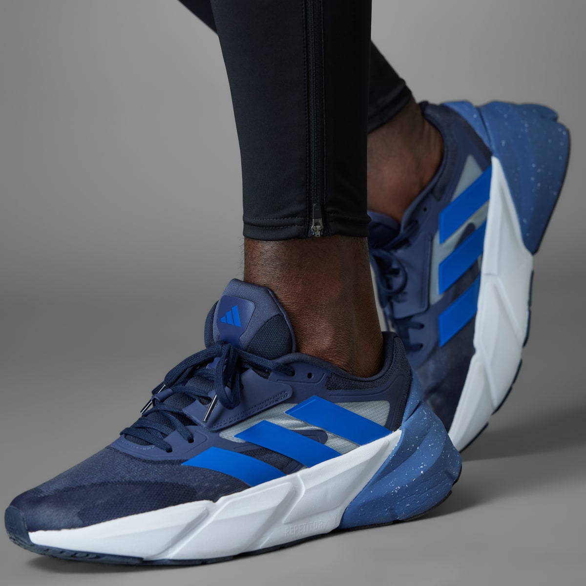 Adidas Adistar 2.0 Running Shoes. 6