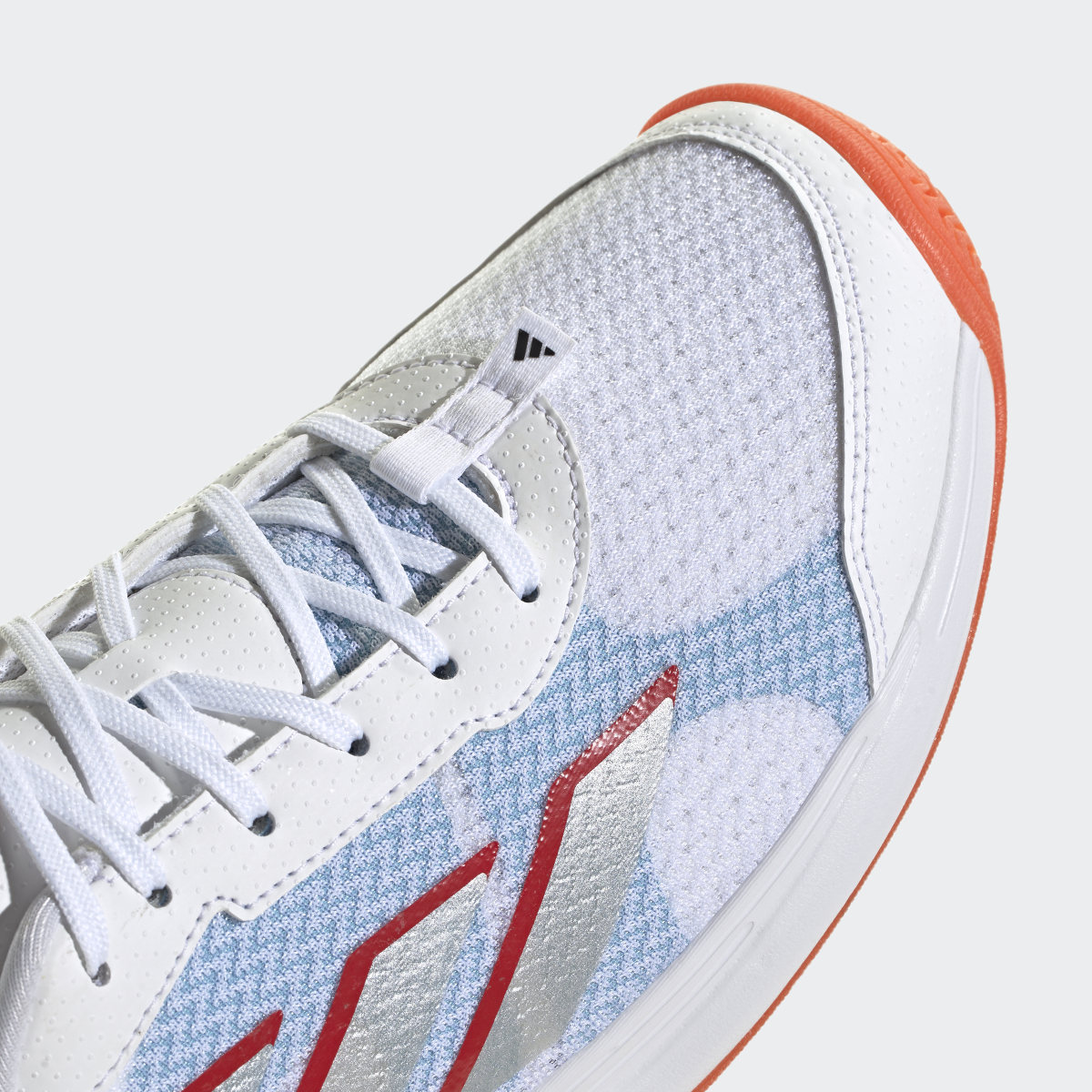 Adidas Avaflash Low Tennis Shoes. 9