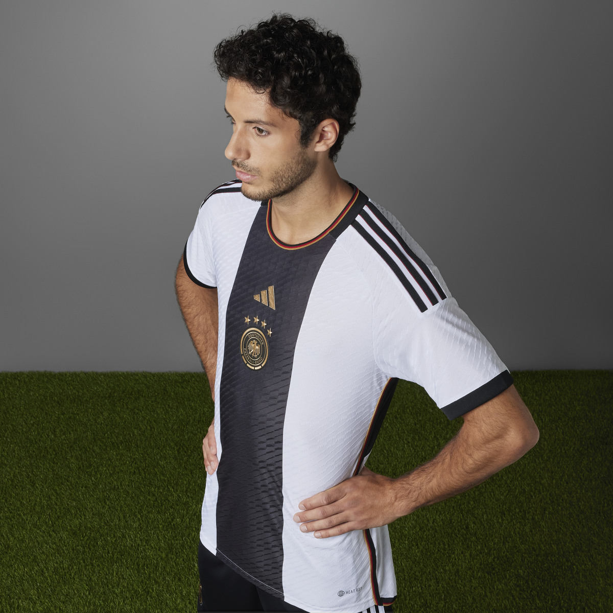 Adidas Jersey Oficial Uniforme de Local Alemania 22. 7