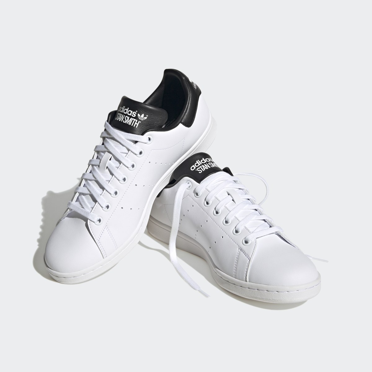 Adidas Scarpe Stan Smith. 5