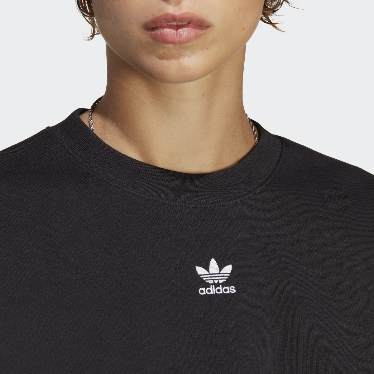 Adidas adicolor Essentials Sweatshirt. 6