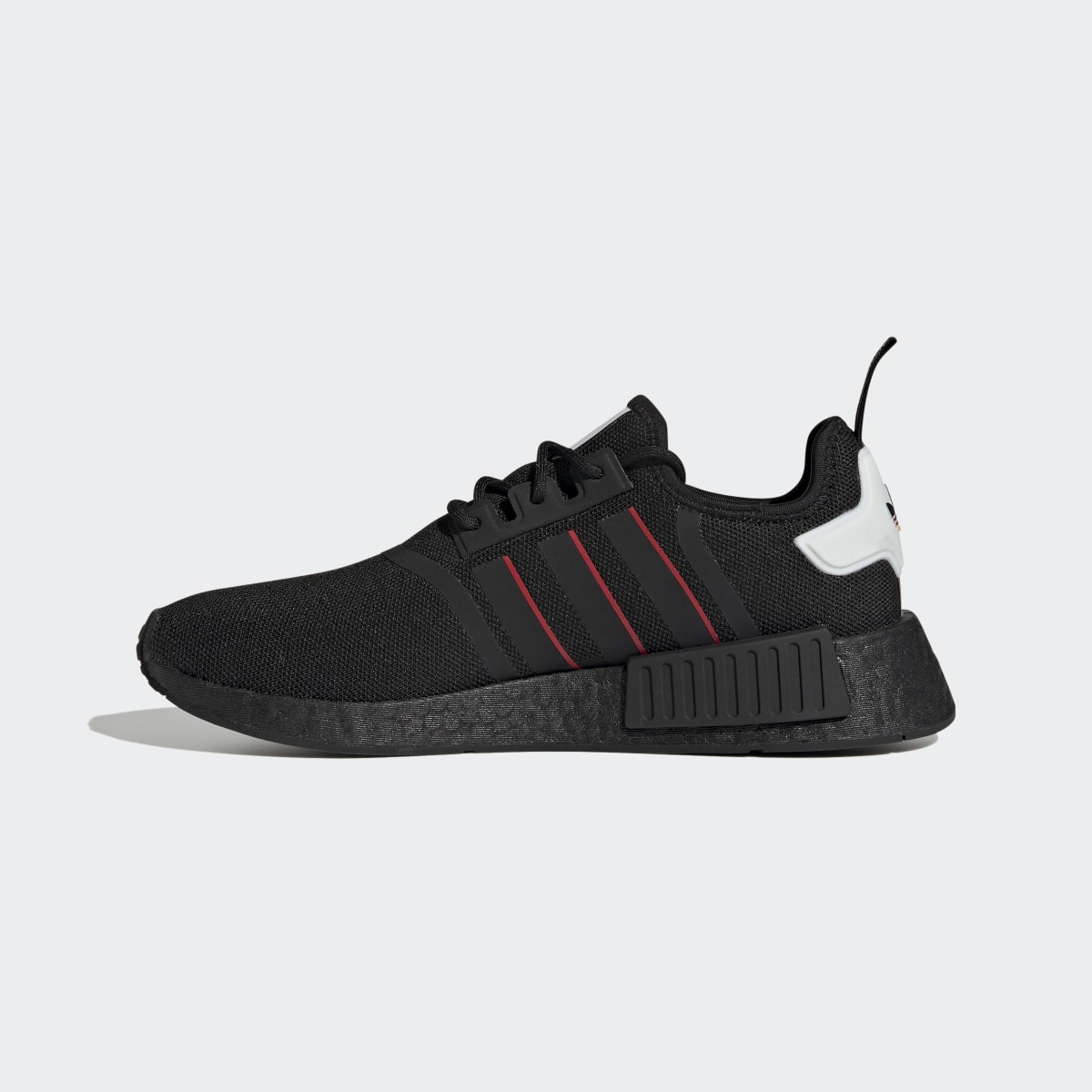 Adidas Chaussure NMD_R1. 7