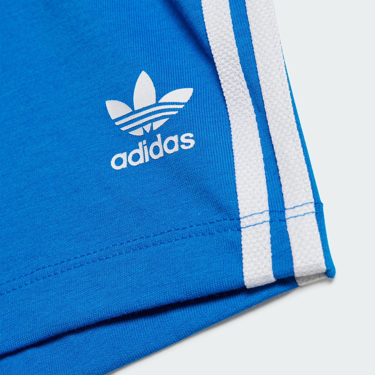 Adidas Ensemble t-shirt et short Trefoil. 9
