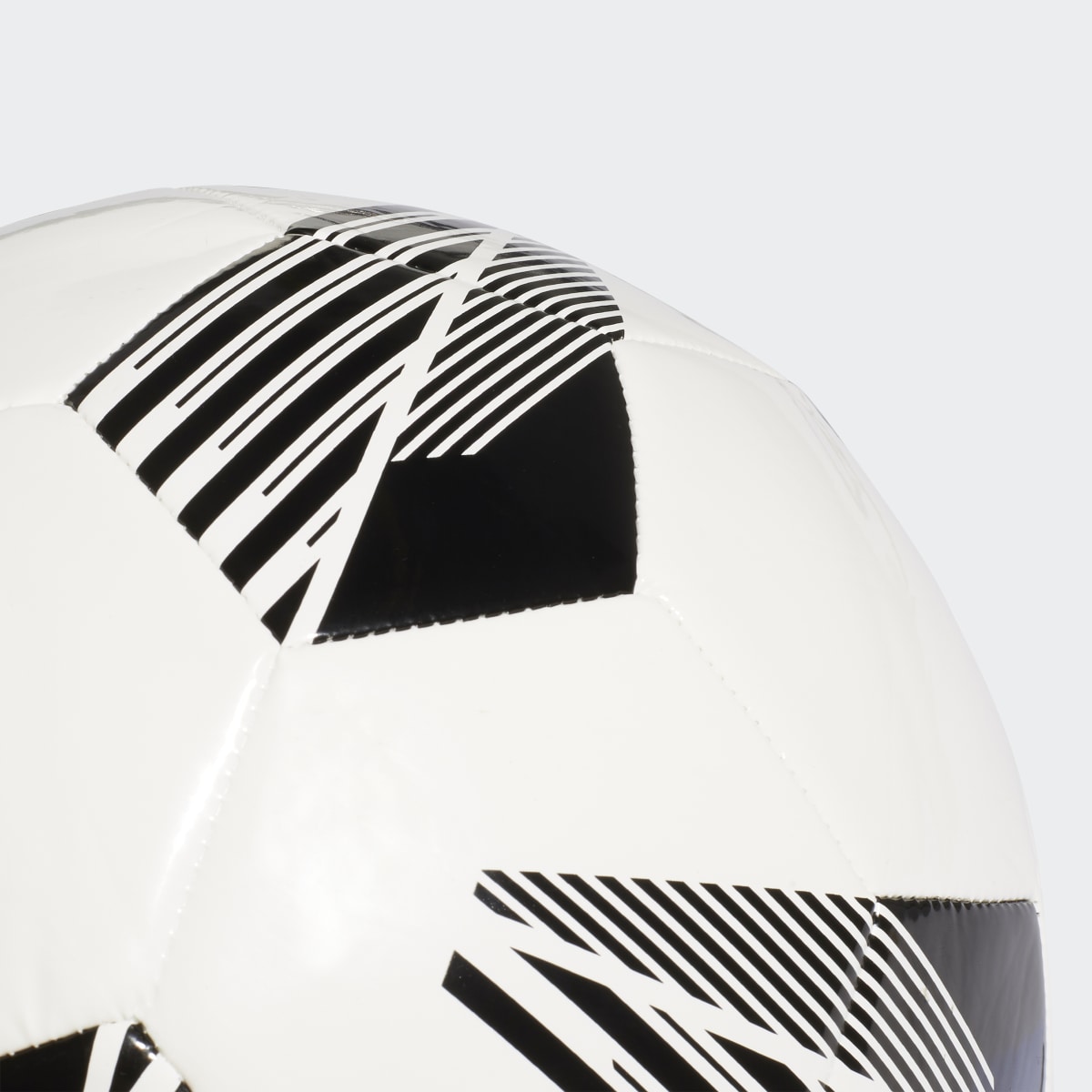 Adidas Pallone Tiro Club. 6