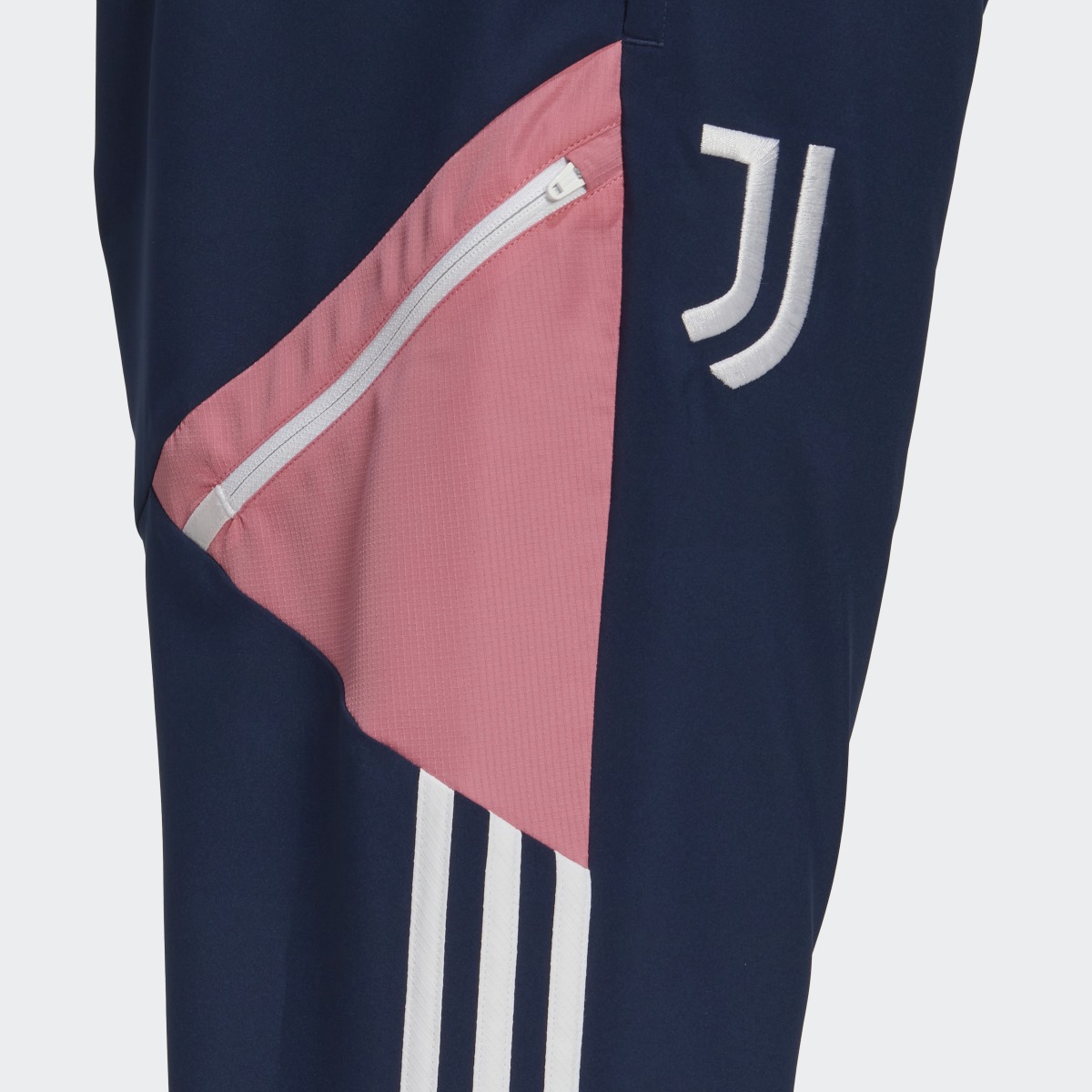 Adidas Pantalón presentación Juventus Condivo 22. 5