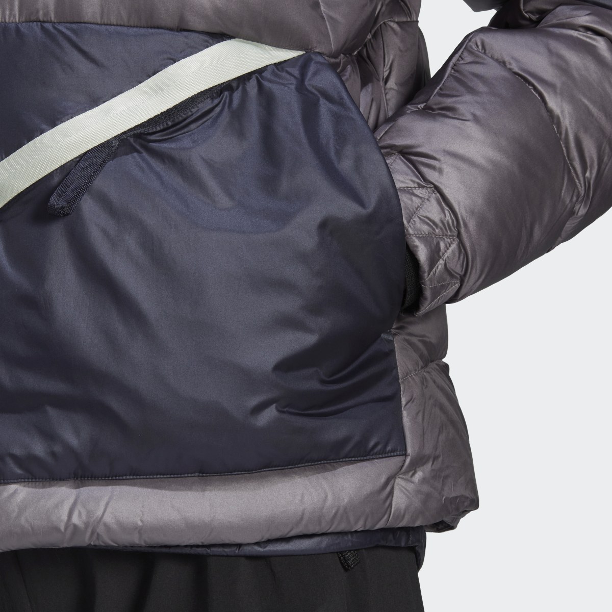 Adidas Terrex Utilitas Down Jacket. 7