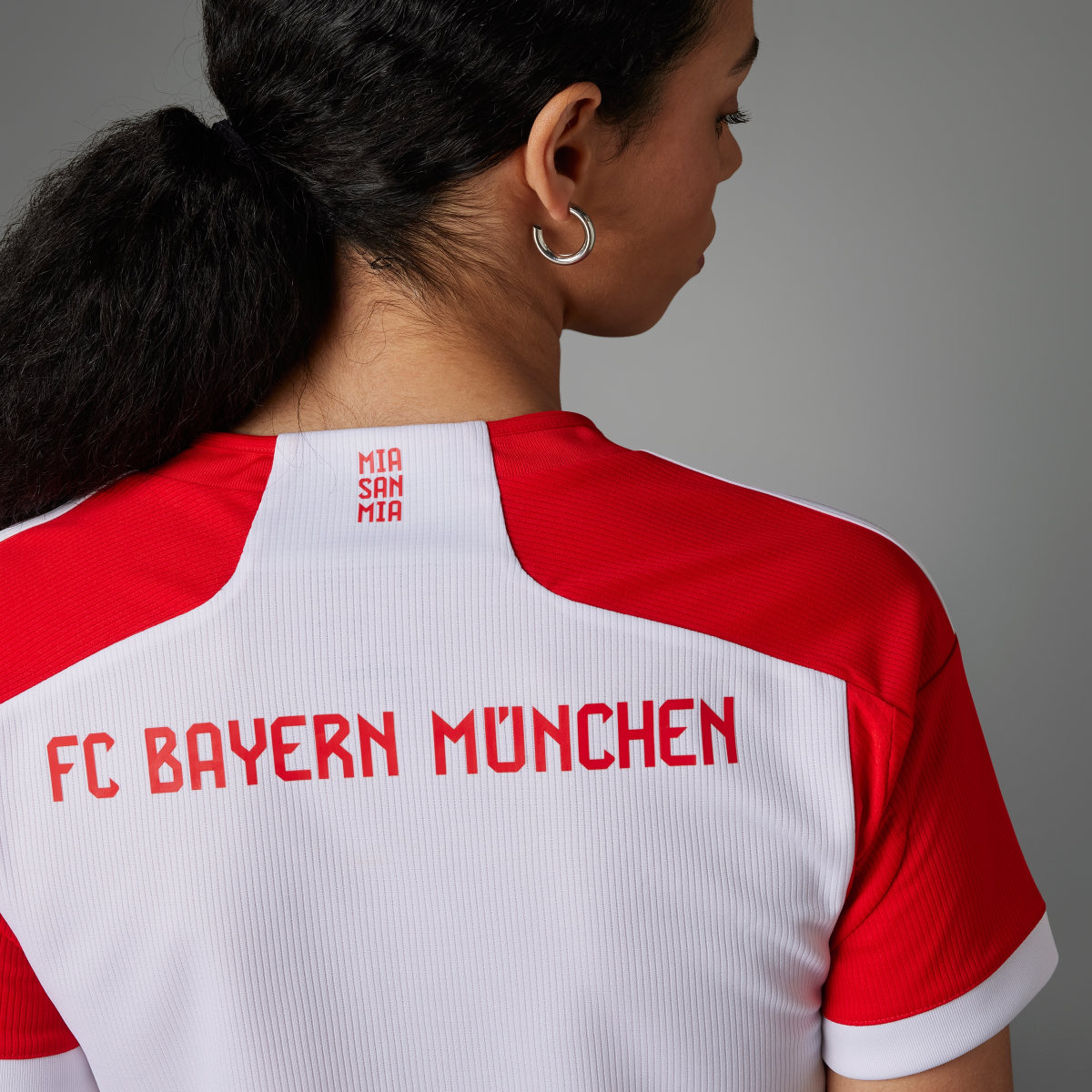 Adidas FC Bayern 23/24 Home Jersey. 6