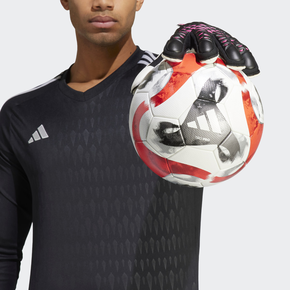 Adidas Predator Match Fingersave Gloves. 7