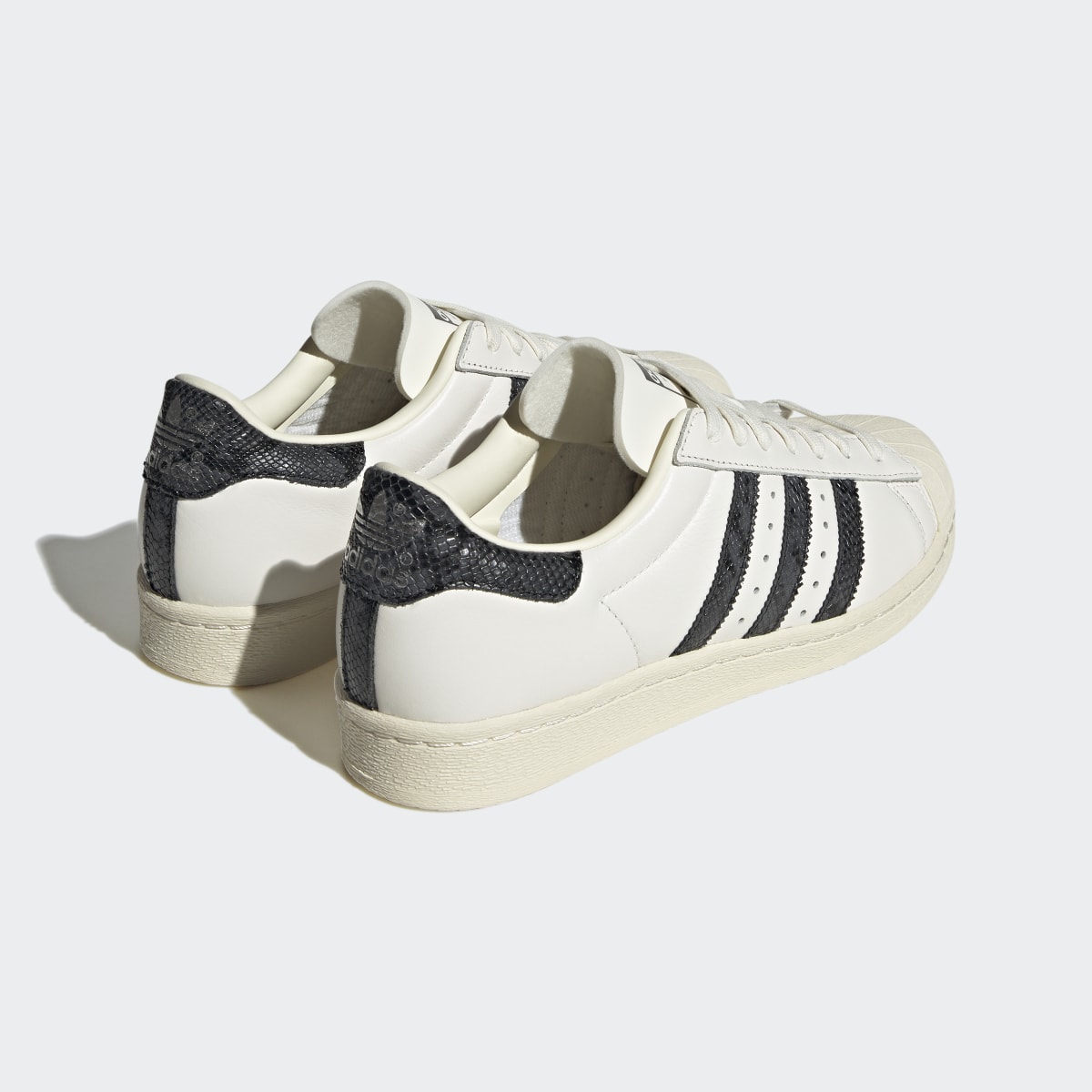 Adidas Superstar 82 Shoes. 6