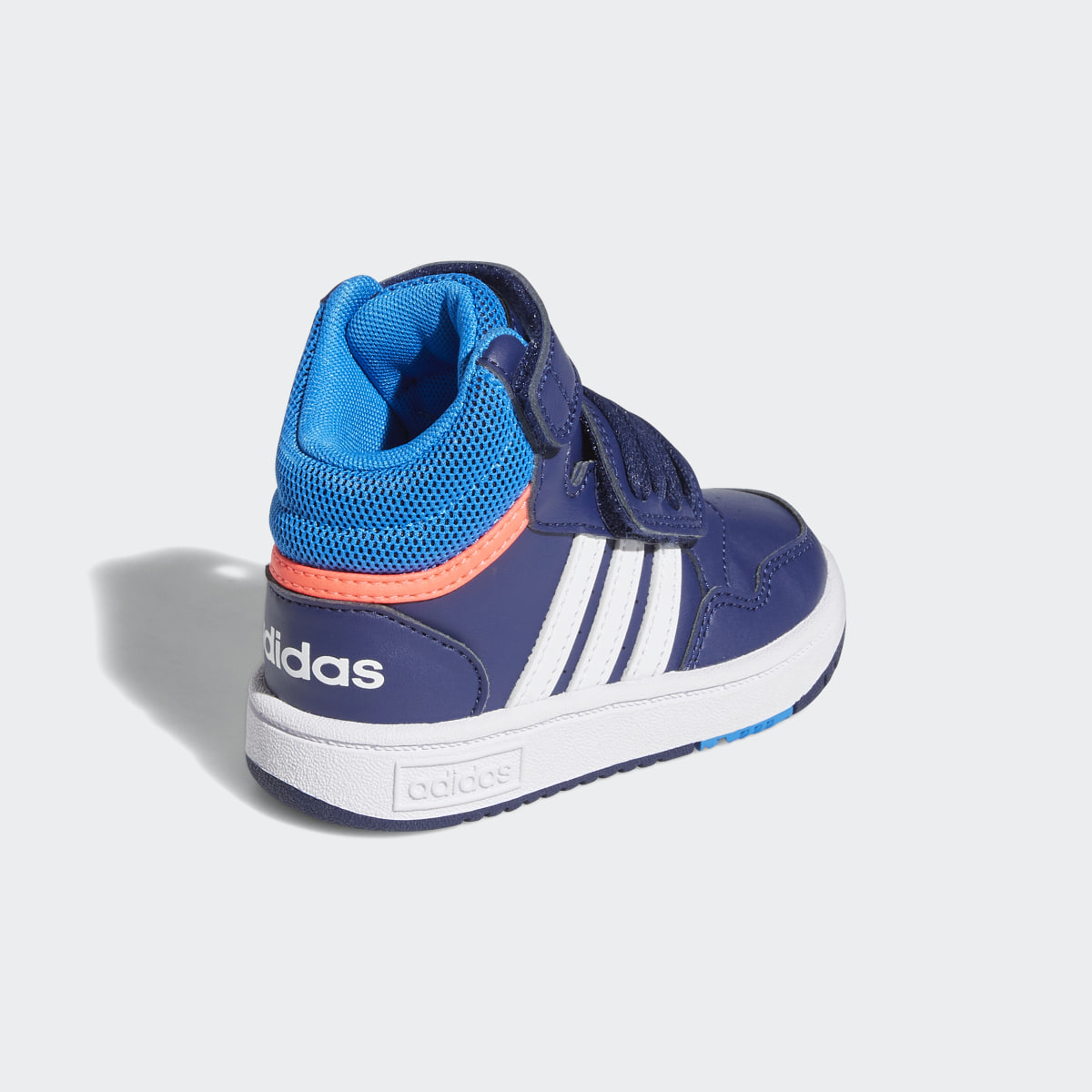 Adidas Chaussure Hoops Mid. 6