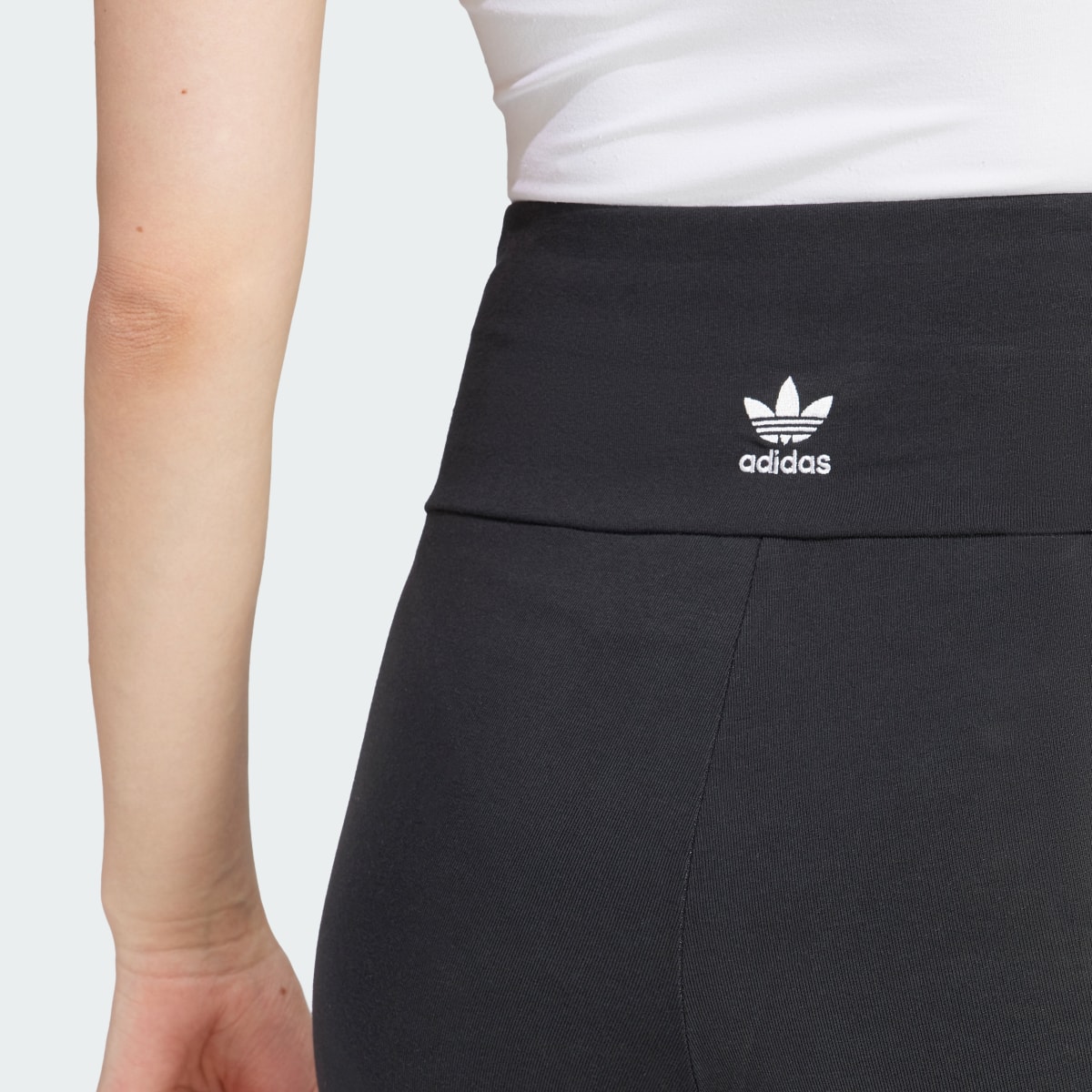 Adidas 3-Stripes Flower Leggings. 6