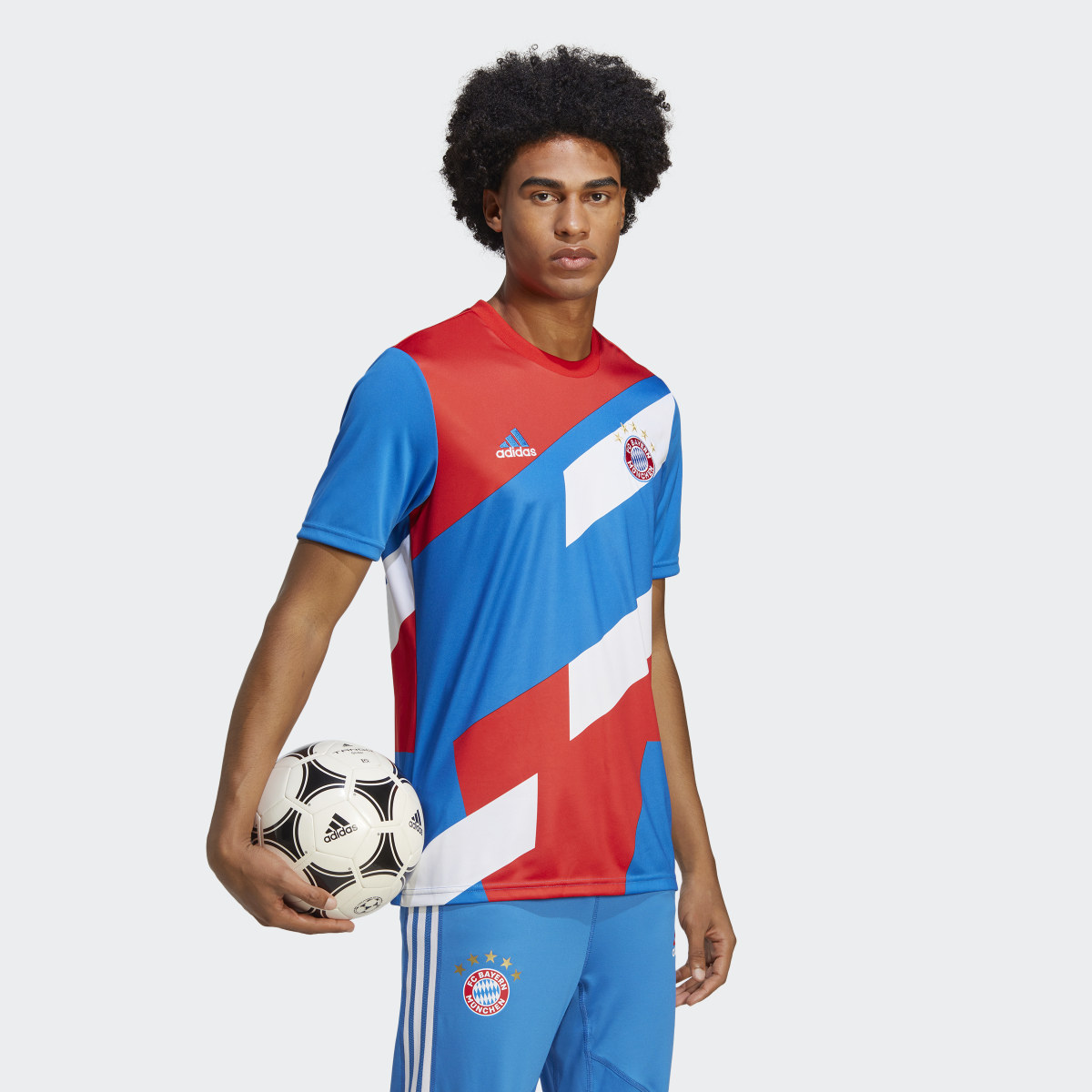 Adidas FC Bayern Pre-Match Jersey. 4