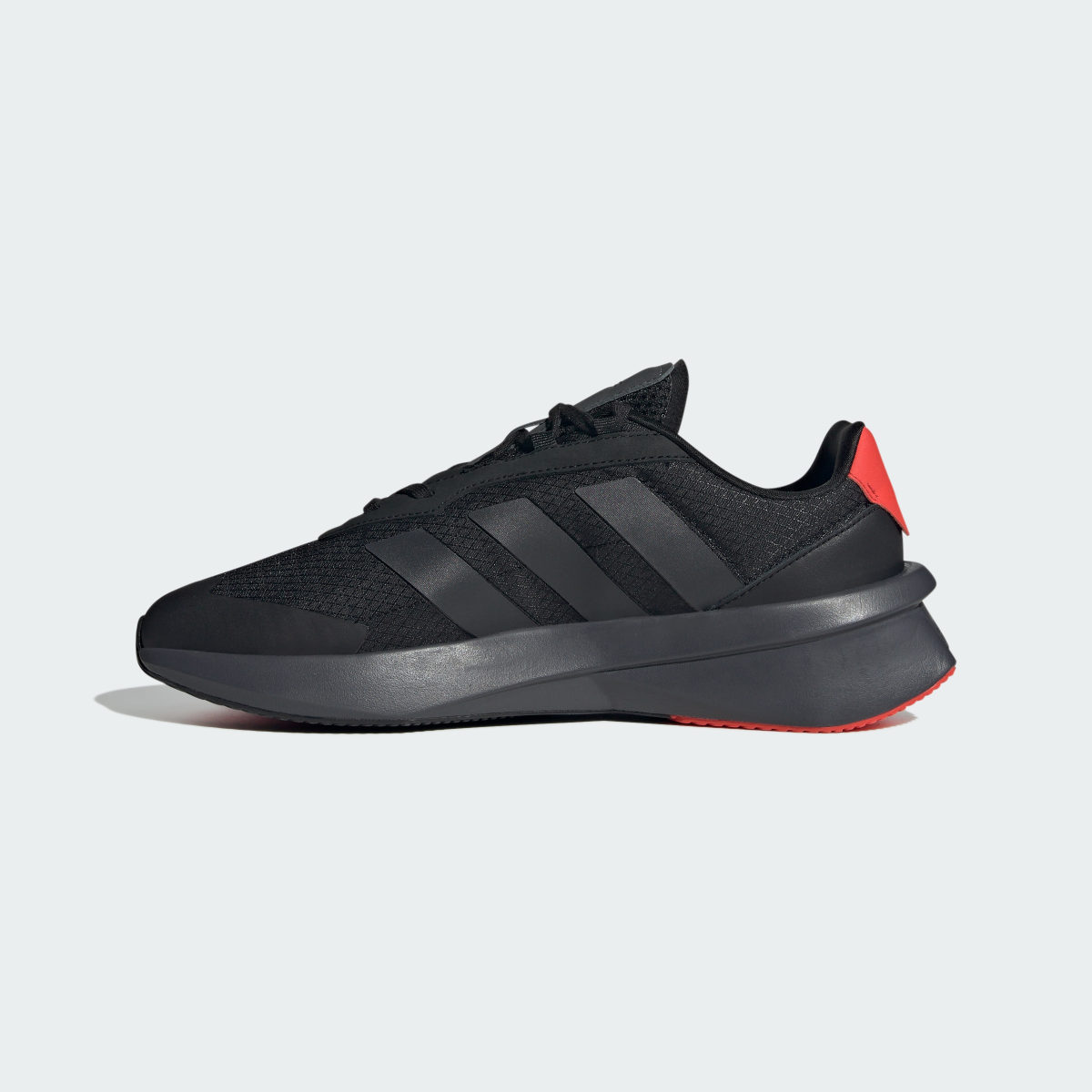 Adidas Scarpe Heawyn. 7