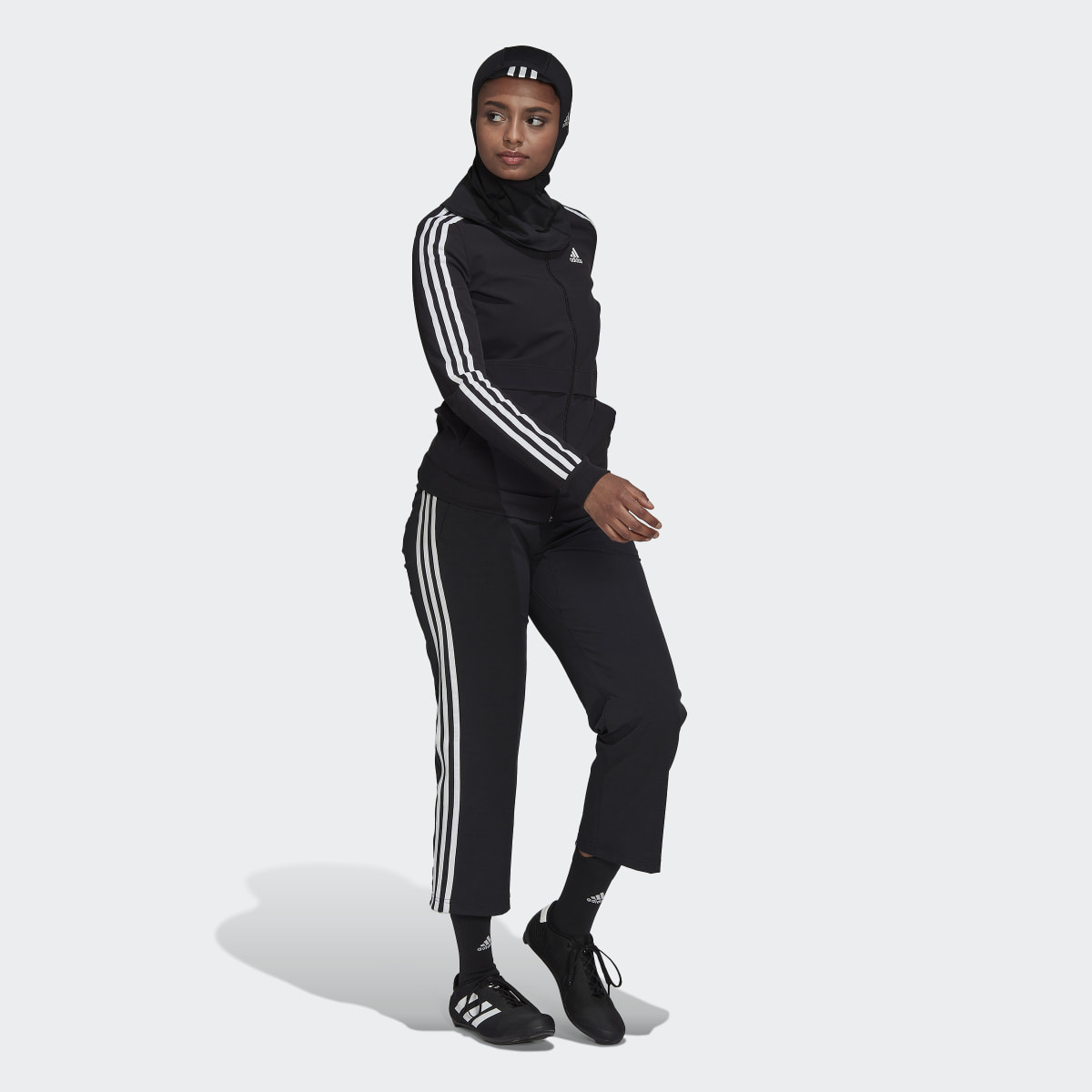 Adidas Hijab da ciclismo. 4