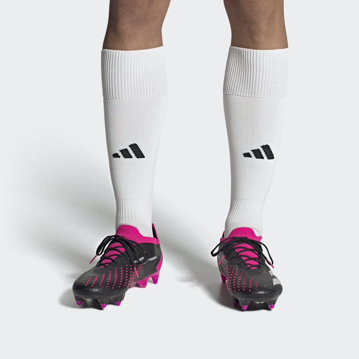 Adidas Botas de Futebol Predator Accuracy.1 Low – Piso Mole. 5