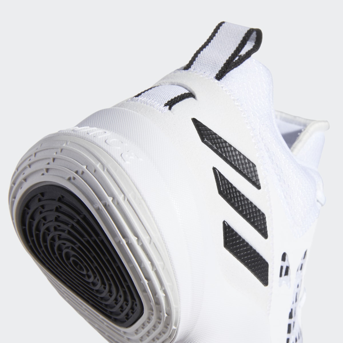 Adidas Pro N3XT 2021 Basketballschuh. 9