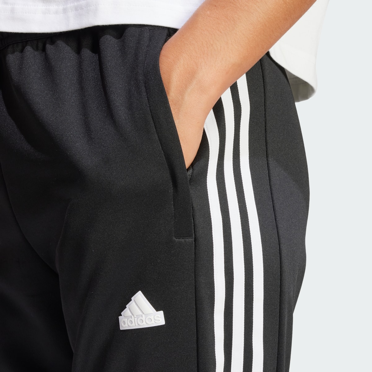 Adidas Pantalon de survêtement Tiro Material Mix. 5