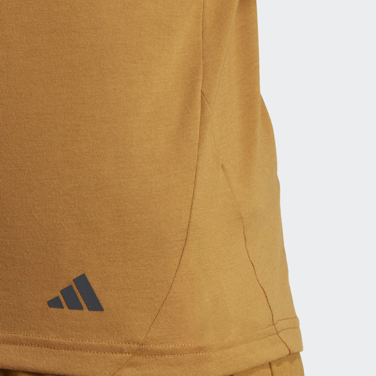 Adidas Playera de Entrenamiento Yoga Base. 6