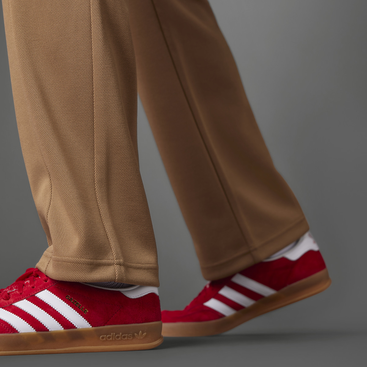 Adidas adicolor Heritage Now Wide Leg Trainingshose. 7 Adidas adicolor Heritage Now Wide Leg Trainingshose. 7