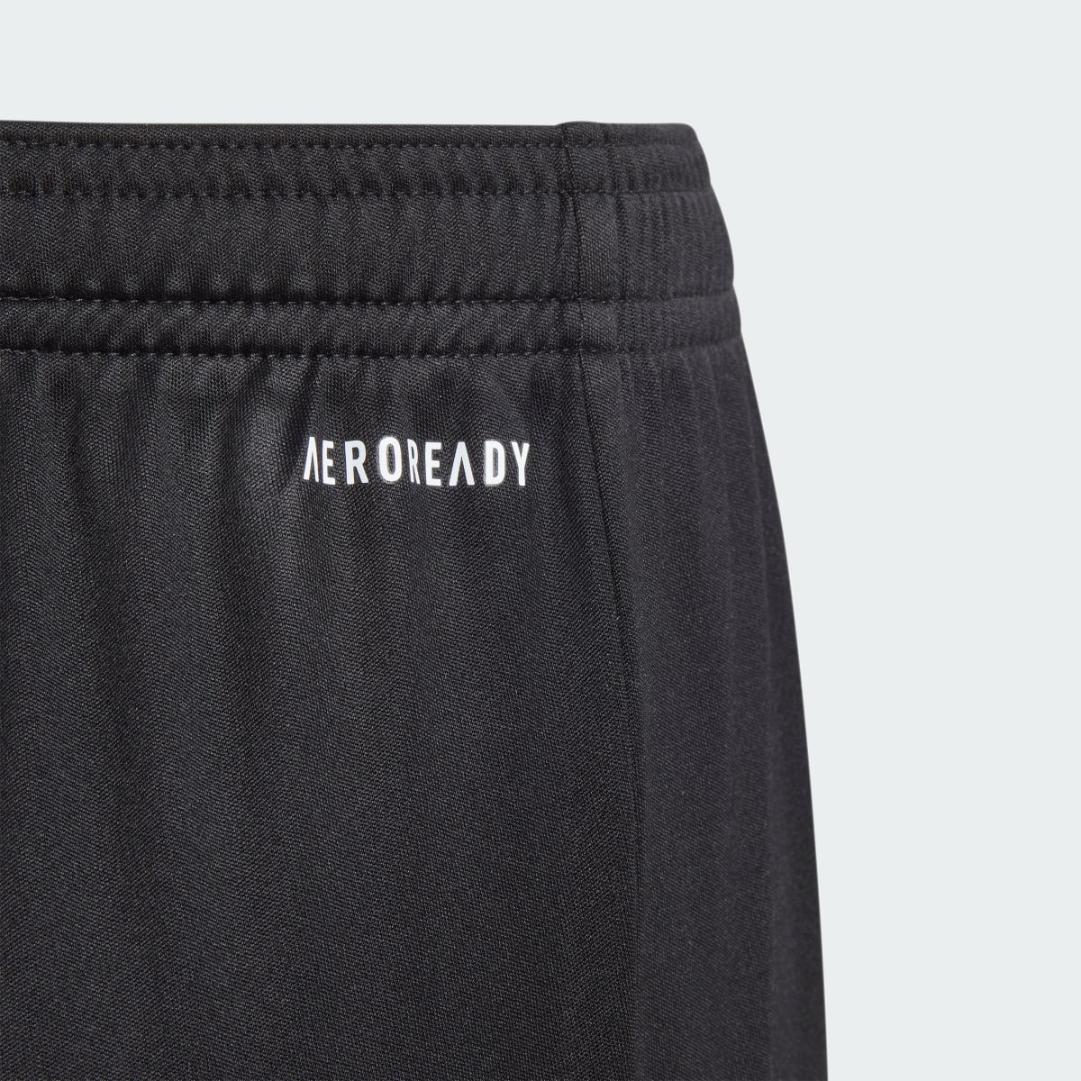 Adidas Shorts Train Essentials AEROREADY Logo Ajuste Clásico. 5