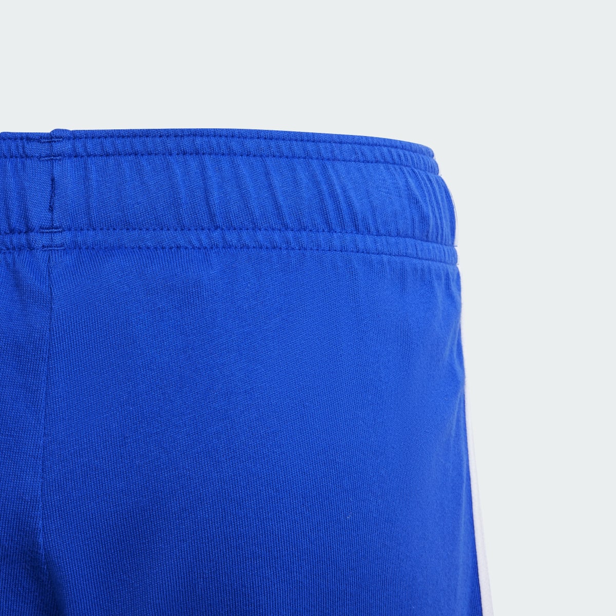 Adidas Essentials 3-Streifen Knit Shorts. 5