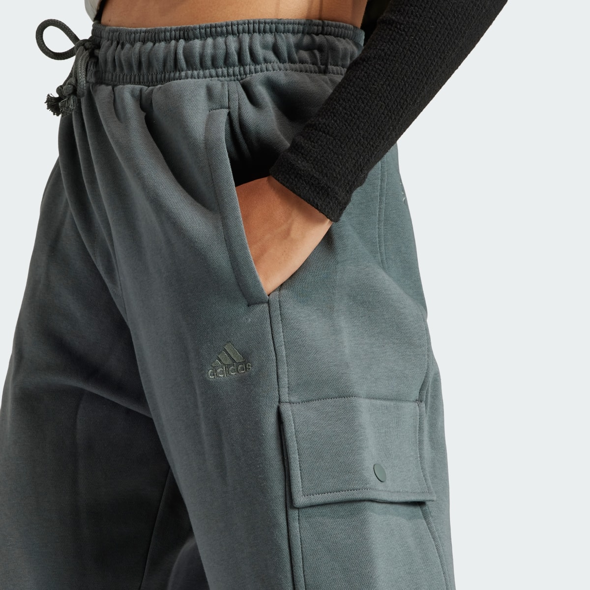 Adidas ALL SZN Fleece Cargo Pants. 5
