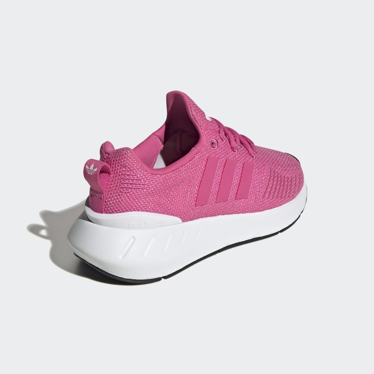 Adidas Tenis Swift Run 22. 6