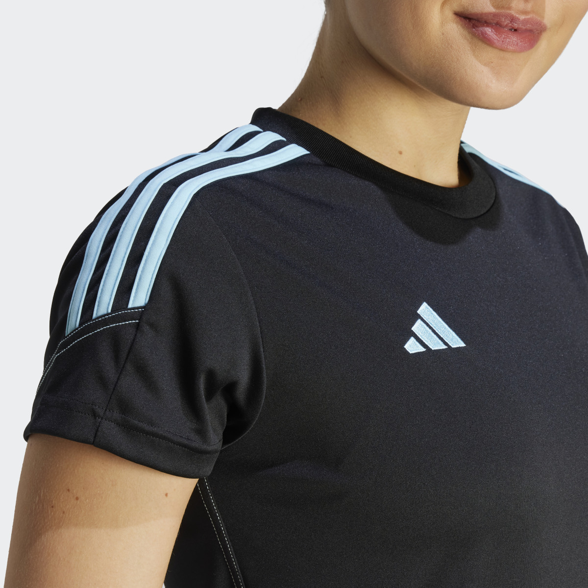 Adidas Maillot d'entraînement Tiro 23 Club. 7